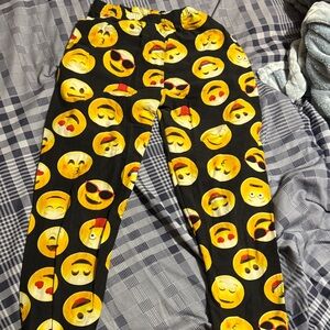 Emoji Print Black Leggings